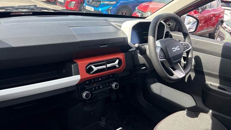 Dacia Spring 27kWh Expression 65 48kW 5dr Auto Electric Hatchback